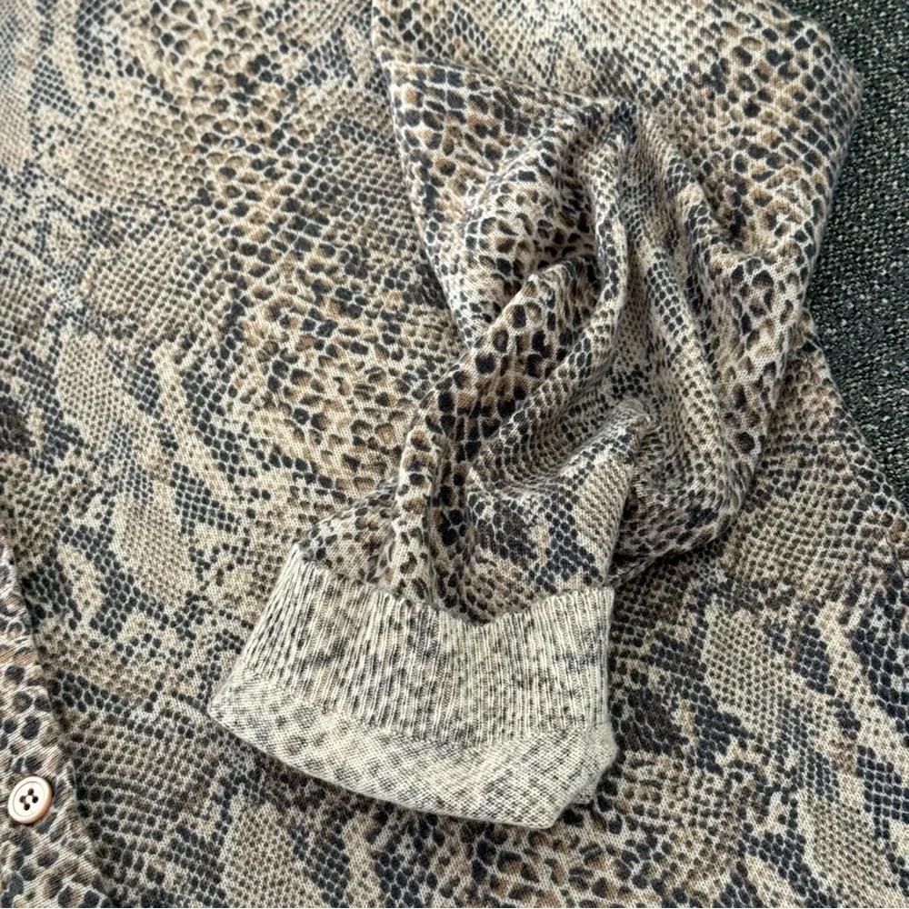 Doncaster Collection Cashmere Snakeskin Print Cardigan Women XL Natural Colors